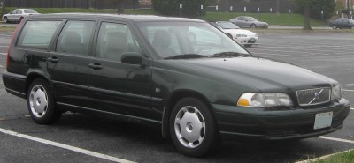 Volvo V70 1..jpg
